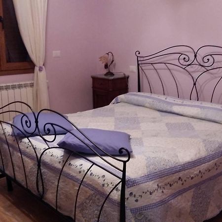 Вілла Agriturismo Poponi Тоді Екстер'єр фото