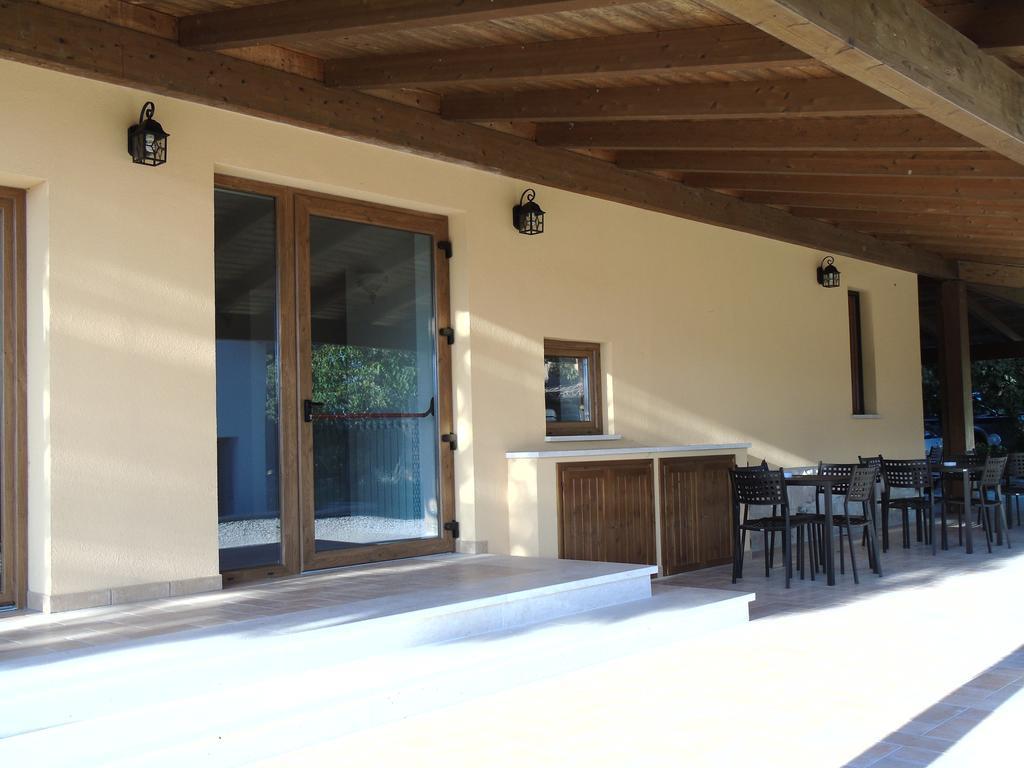 Вілла Agriturismo Poponi Тоді Екстер'єр фото
