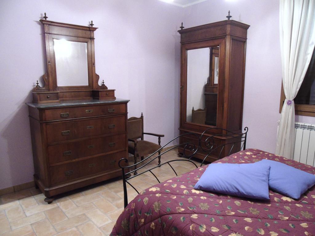 Вілла Agriturismo Poponi Тоді Екстер'єр фото