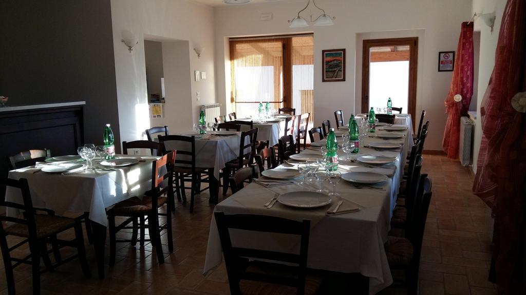 Вілла Agriturismo Poponi Тоді Екстер'єр фото